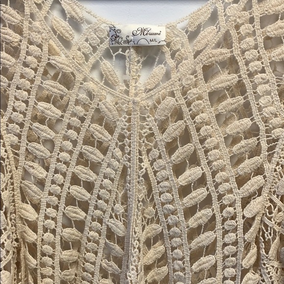 Mirumi crochet top - Picture 2 of 3